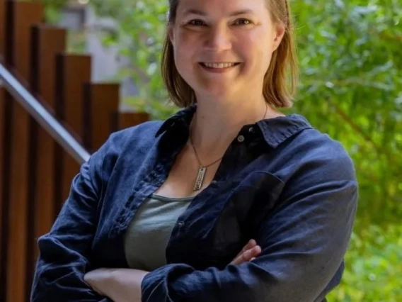 photo of Katrina Dlugosch